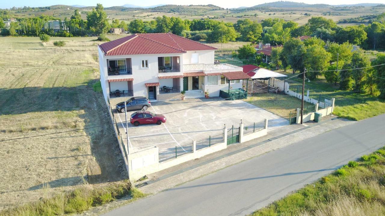 Avantis Apartments Perivolia  المظهر الخارجي الصورة